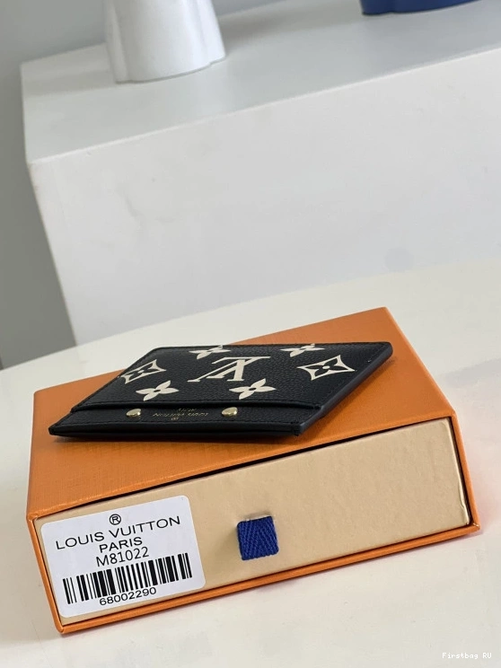 First bag HOLDER Louis CARD Vuitton 0812